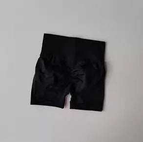 Short de sport femme - Taille haute, galbant et séchage rapide